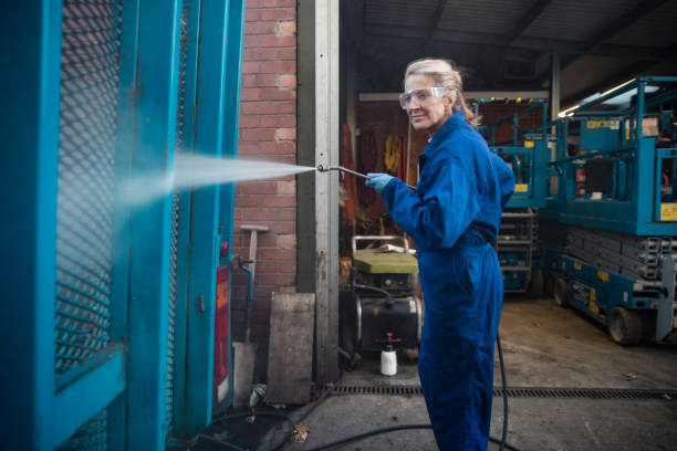 Pressure Washing Contractors in La Porte City, IA